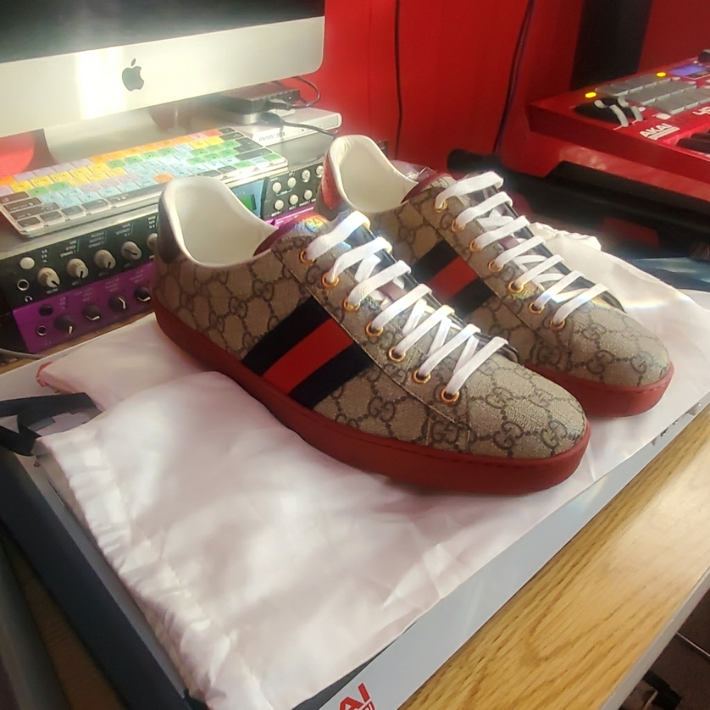 Size 11.5 Mens Gucci Shoes